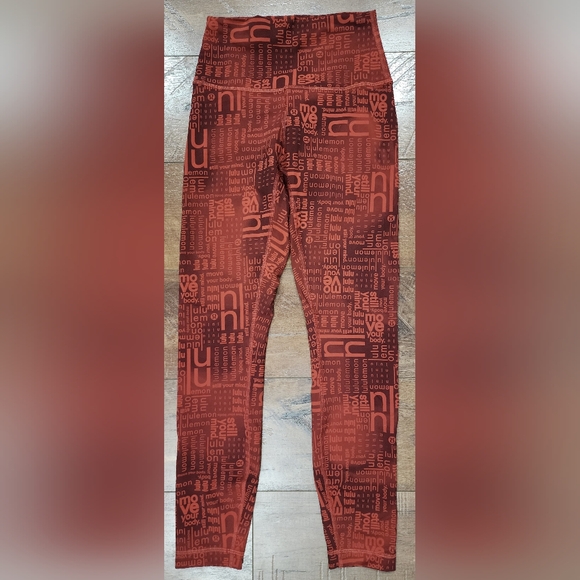 Lululemon Wunder Train Graphic Contour Fit HR Tight 25", Size 4 - Picture 1 of 9